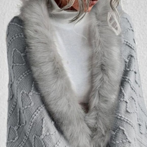 Gray Faux fur Trim Textured Knit  Open front Sweater Cardigan - Picture 7 of 9